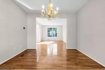 10 Sutton Ct, Bridgewater, NJ 08807 - Photo 13