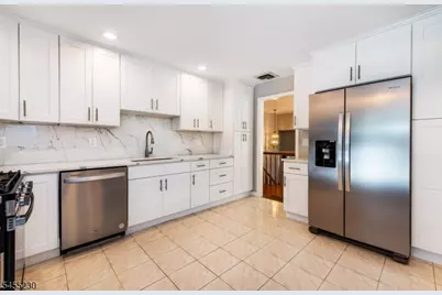 14 Winding Way, Parsippany, NJ 07054 - Photo 13