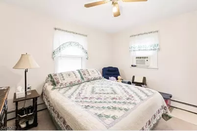 67 Greenbrook Rd, Green Brook Township, NJ 08812 - Photo 17