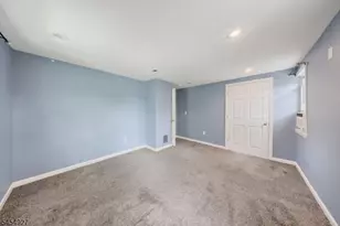926 N Washington Ave, Green Brook Township, NJ 08812 - Photo 21