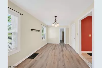 926 N Washington Ave, Green Brook Township, NJ 08812 - Photo 11