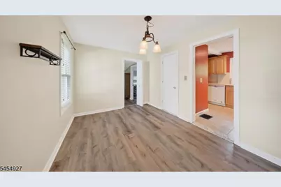 926 N Washington Ave, Green Brook Township, NJ 08812 - Photo 13
