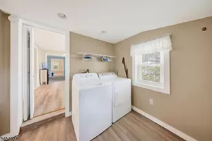 926 N Washington Ave, Green Brook Township, NJ 08812 - Photo 17