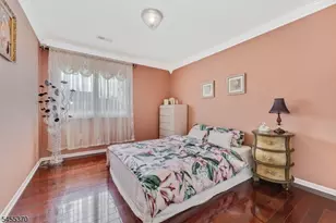 705 Clark Cir, Raritan Township, NJ 08822 - Photo 11