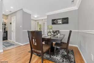 705 Clark Cir, Raritan Township, NJ 08822 - Photo 7