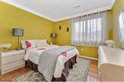 705 Clark Cir, Raritan Township, NJ 08822 - Photo 13