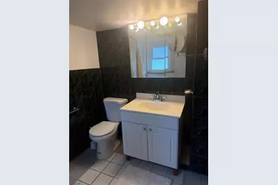 67 Oakland Ave, Edison, NJ 08817 - Photo 11