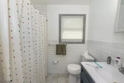 143 Valley Rd #2R, Montclair, NJ 07042 - Photo 11