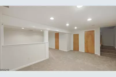 4F Somerset Hills Ct, Bernardsville, NJ 07924 - Photo 21