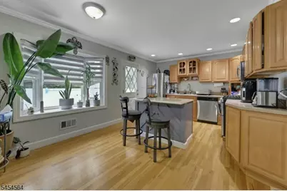 291 Fairway Ave, Belleville, NJ 07109 - Photo 5