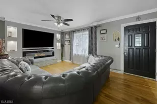 291 Fairway Ave, Belleville, NJ 07109 - Photo 3