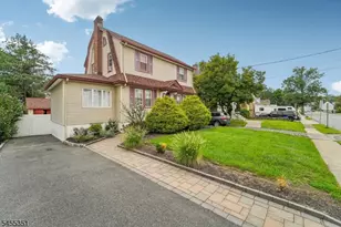 602 Eagle Rock Ave, West Orange Township, NJ 07052 - Photo 3