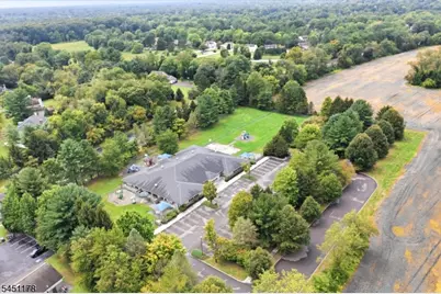 1 Kinder Ct, West Windsor Township, NJ 08550 - Photo 3