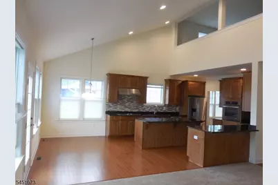 9 Comstock Ln, Montgomery Township, NJ 08558 - Photo 5