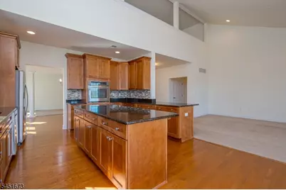 9 Comstock Ln, Montgomery Township, NJ 08558 - Photo 11
