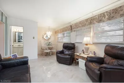 911 W Henry St, Linden, NJ 07036 - Photo 15