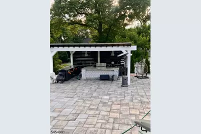 43 Edgewood Ave, West Orange Township, NJ 07052 - Photo 17