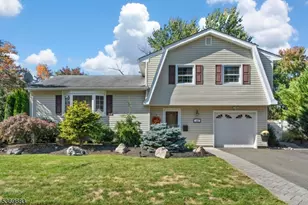22 Rhonda Pl, Wanaque, NJ 07465 - Photo 1