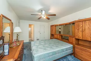 20 Collura Ln, Clifton, NJ 07012 - Photo 19