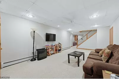 41 Florham Rd, Parsippany, NJ 07054 - Photo 39