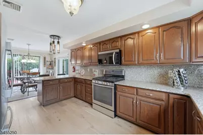 41 Florham Rd, Parsippany, NJ 07054 - Photo 17