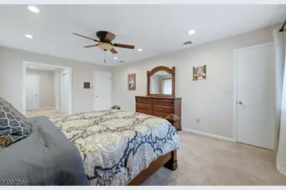 41 Florham Rd, Parsippany, NJ 07054 - Photo 23