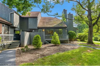 299 Gemini Dr #4D, Hillsborough Township, NJ 08844 - Photo 1