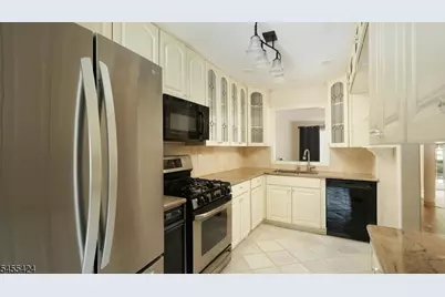 851 Princeton Ct, Branchburg Township, NJ 08853 - Photo 3