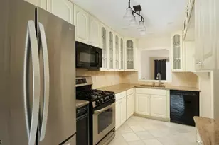 851 Princeton Ct, Branchburg Township, NJ 08853 - Photo 3