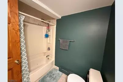 73 S Hillside Ave, Roxbury Township, NJ 07876 - Photo 17