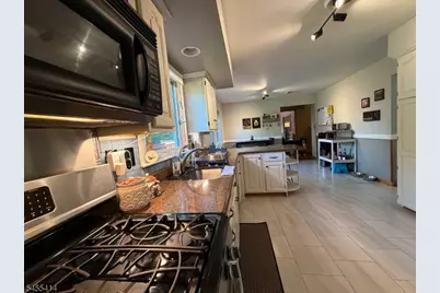 73 S Hillside Ave, Roxbury Township, NJ 07876 - Photo 13