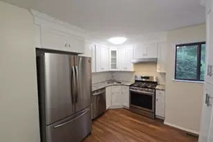41 Arbor Cir, Bernards Township, NJ 07920 - Photo 7