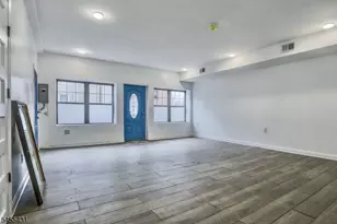 9017 Riverside Pl, North Bergen, NJ 07047 - Photo 5