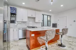 9017 Riverside Pl, North Bergen, NJ 07047 - Photo 9