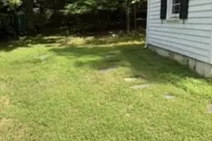 366 Warrenville Rd, Green Brook Township, NJ 08812 - Photo 3