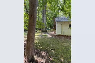 366 Warrenville Rd, Green Brook Township, NJ 08812 - Photo 13