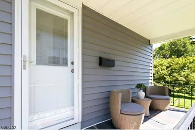17 Ralph Pl, Morristown, NJ 07960 - Photo 3