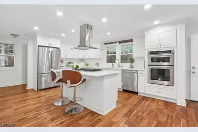 81 Hudson Ave, Maplewood, NJ 07040 - Photo 11
