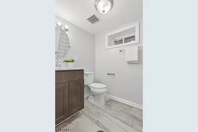 81 Hudson Ave, Maplewood, NJ 07040 - Photo 17