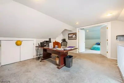207 Eileen Dr, Cedar Grove, NJ 07009 - Photo 35