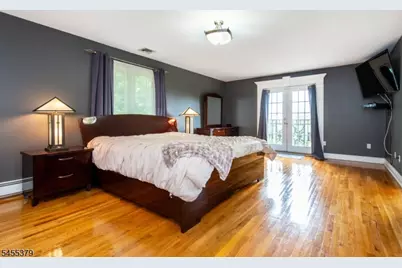 207 Eileen Dr, Cedar Grove, NJ 07009 - Photo 25