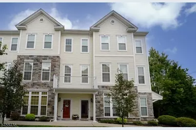 5 Holly Ln, Garfield, NJ 07026 - Photo 1