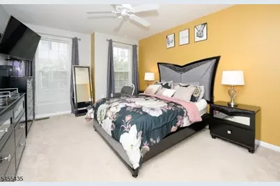 5 Holly Ln, Garfield, NJ 07026 - Photo 11
