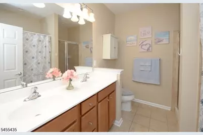 5 Holly Ln, Garfield, NJ 07026 - Photo 13