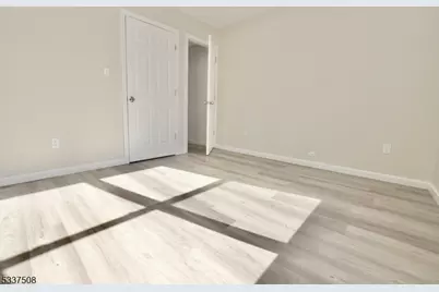 212 N 1st St, Paterson, NJ 07522 - Photo 11