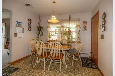 2114 Alberta Ave, Linden, NJ 07036 - Photo 7