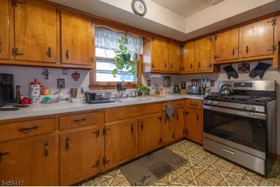 2114 Alberta Ave, Linden, NJ 07036 - Photo 5