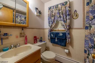 2114 Alberta Ave, Linden, NJ 07036 - Photo 9