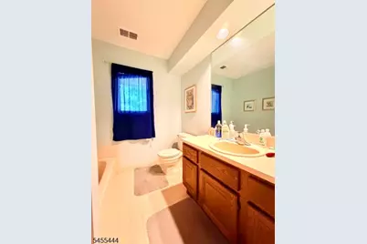 136 Westchester Ter, Clinton Township, NJ 08801 - Photo 15