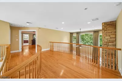4 Centennial Ct, Totowa, NJ 07512 - Photo 19
